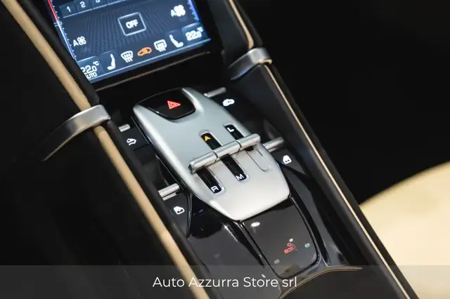 Ferrari Roma view 10