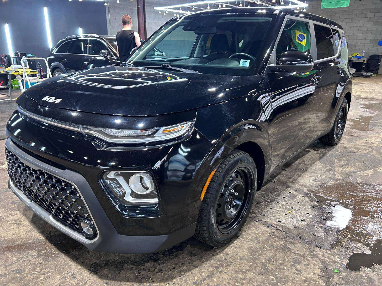 Gray 2022 Kia Soul SUV / Crossover Front-Wheel Drive Automatic