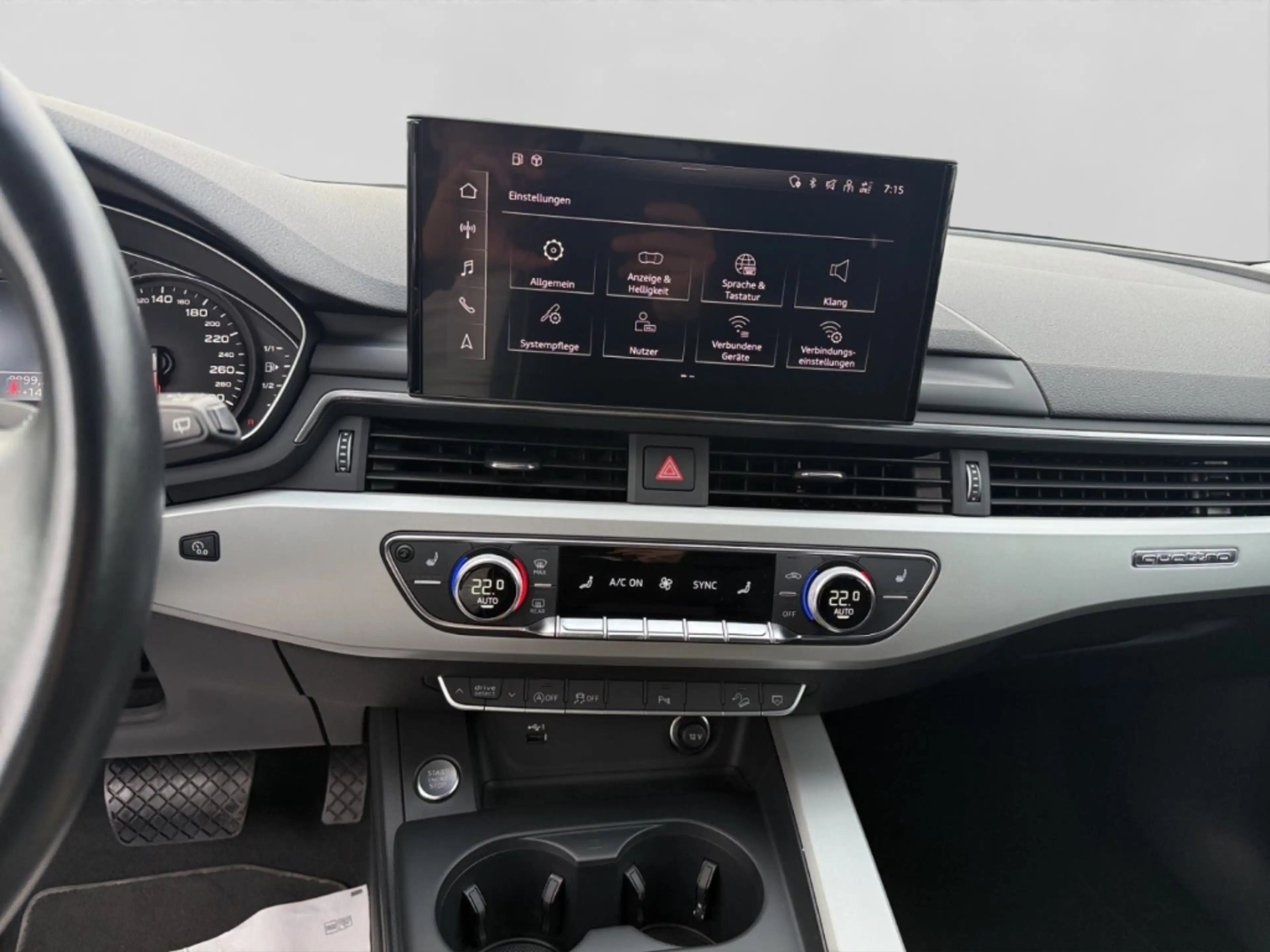 Audi A4 allroad 40 2.0 TDI quattro Alu LED AHK Pano Navi APS ACC S — photo 15