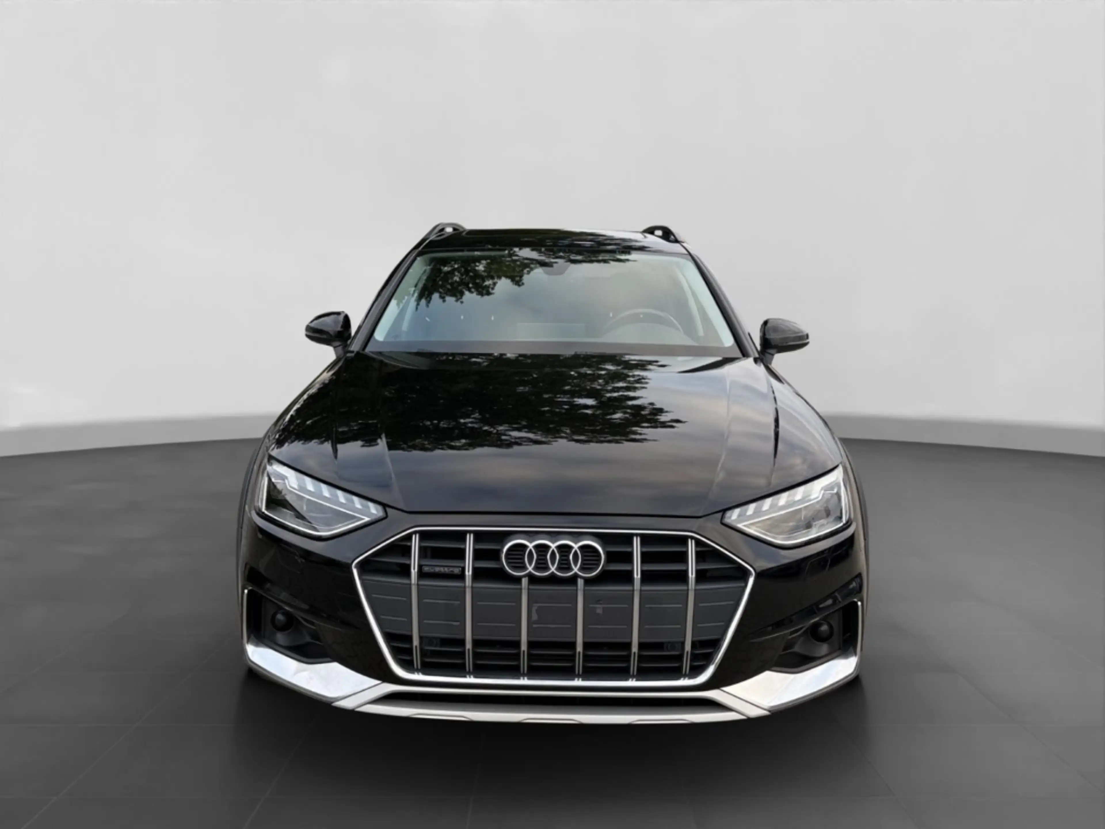 Audi A4 allroad 40 2.0 TDI quattro Alu LED AHK Pano Navi APS ACC S — photo 2