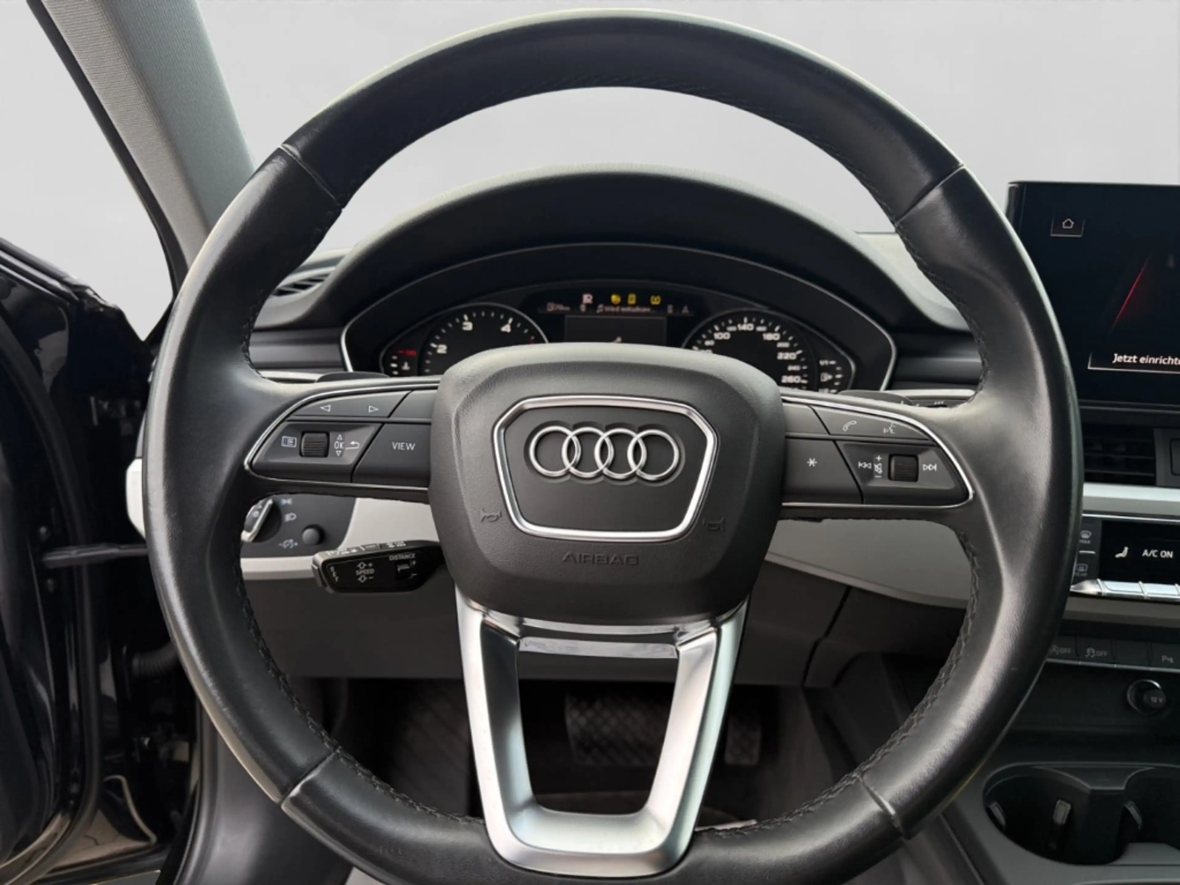 Audi A4 allroad 40 2.0 TDI quattro Alu LED AHK Pano Navi APS ACC S — photo 9
