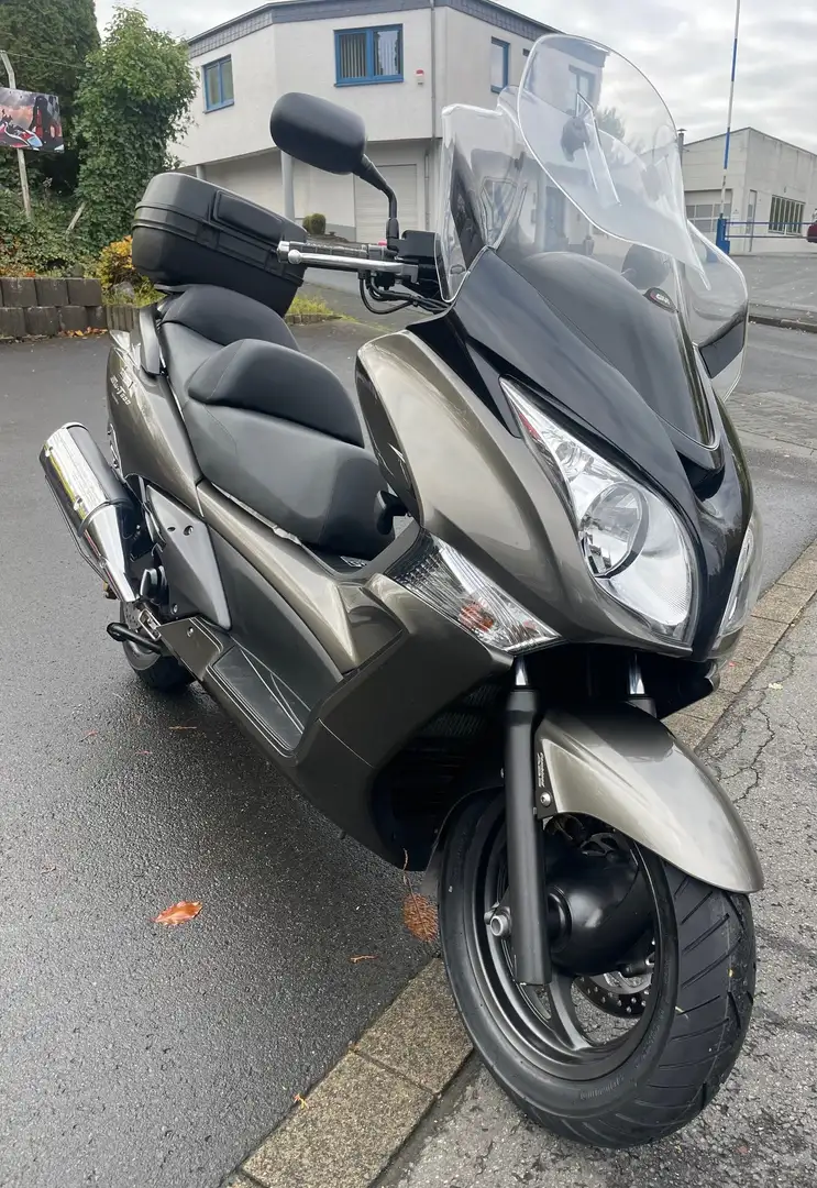 Honda Silver Wing FJS 600 - Guter Zustand - Extras Plateado - 1