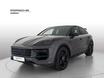 4.0 V8 Turbo E-Hybrid con Pacchetto GT