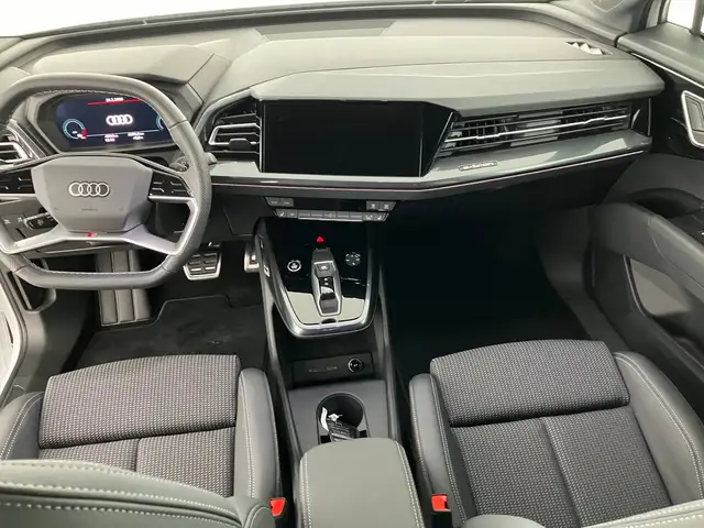 Audi Q4 e-tron Audi Q4 55 e-tron quattro Ansicht 14