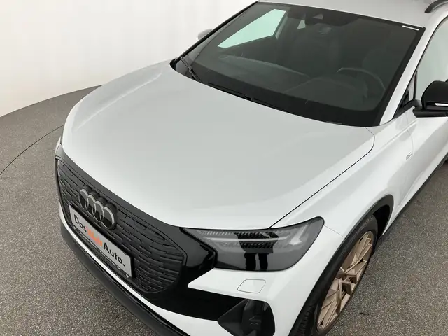 Audi Q4 e-tron Audi Q4 55 e-tron quattro Ansicht 9