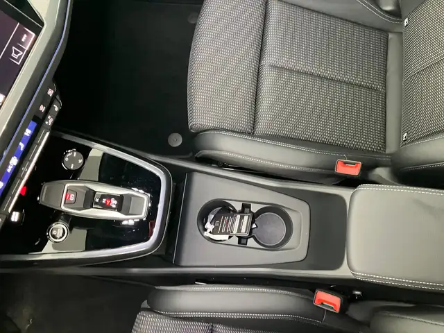 Audi Q4 e-tron Audi Q4 55 e-tron quattro Ansicht 23