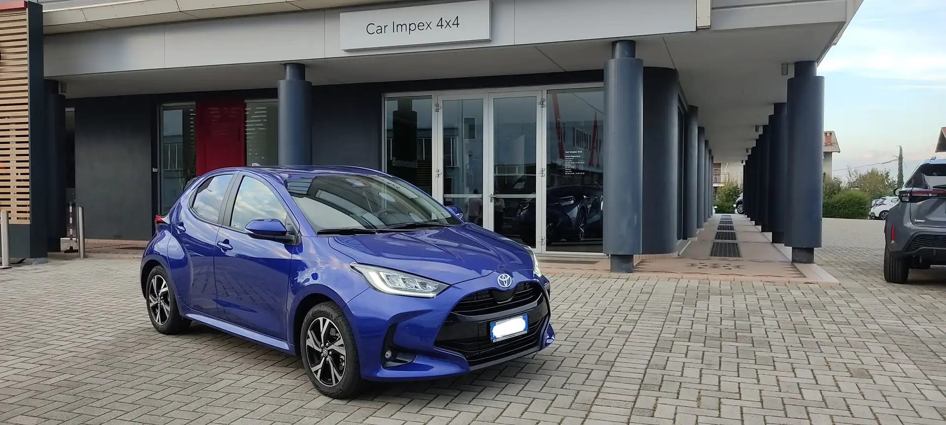 Toyota Yaris 1.5 Hybrid 115CV Trend MY25 Blu/Azzurro - 1