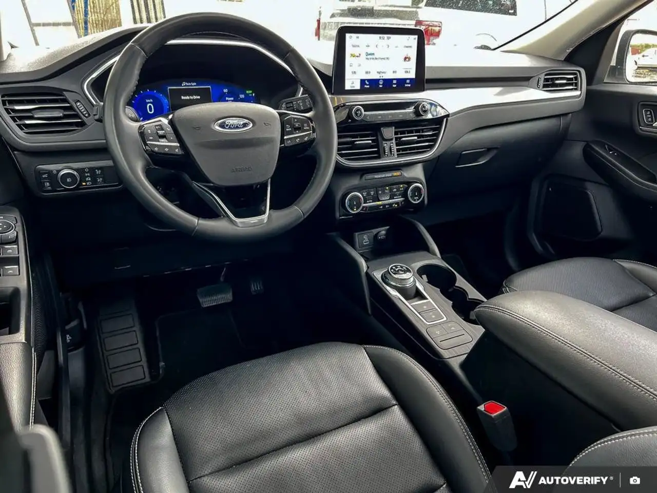 Ford Escape снимка Ford Escape