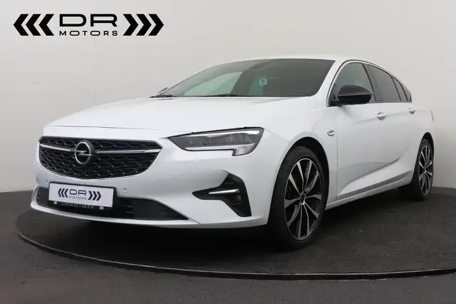 Opel Insignia KEYLESS - CAMERA - LED -