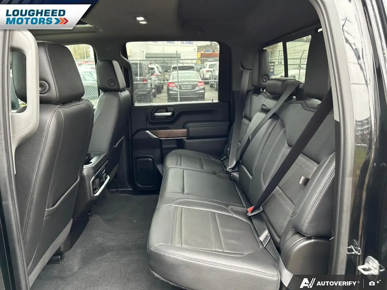 GMC Sierra 3500 снимка GMC Sierra 3500