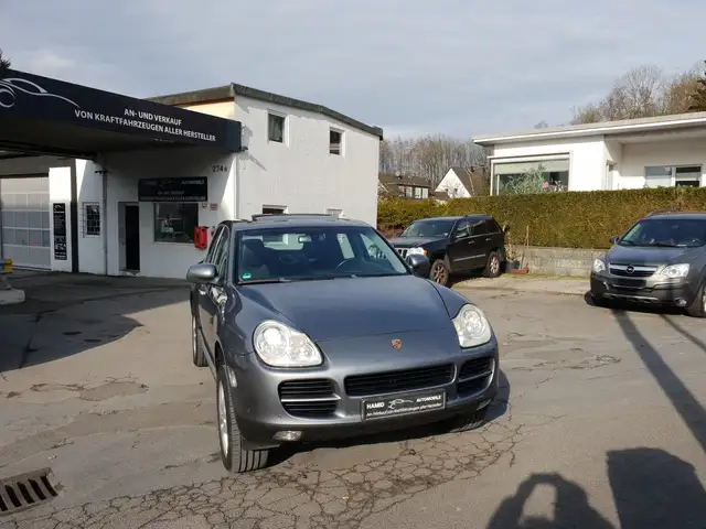 Porsche Cayenne S Tiptronic LEDER NAVI XENON AHK PDC D-FAHRZEUG