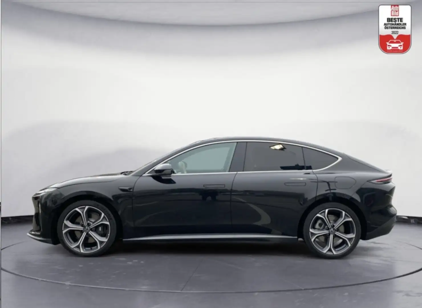 NIO ET5 Longe Range 100 kWh Schwarz - 2