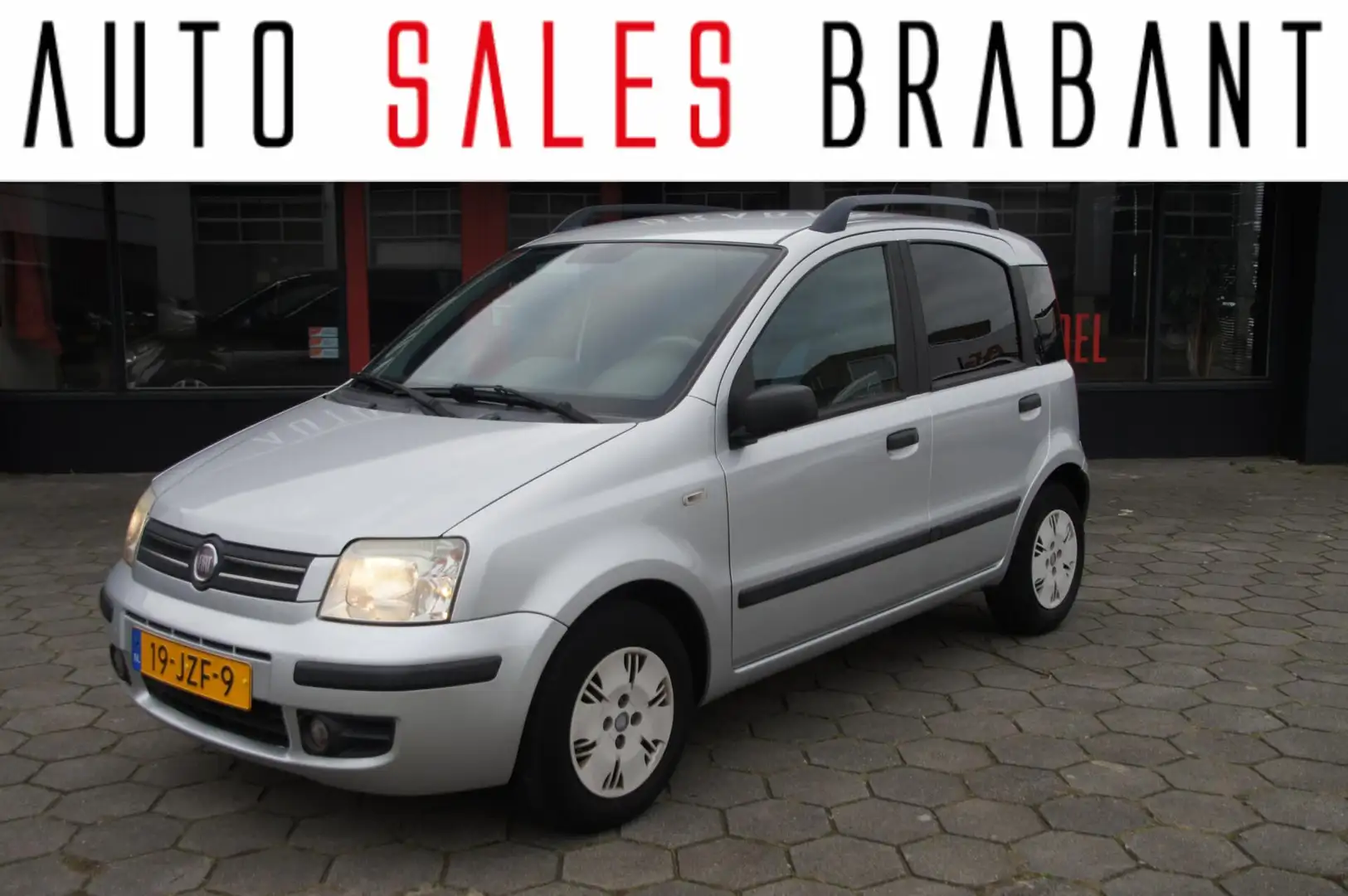 Fiat Panda 1.2 Edizione Cool Grijs - 1