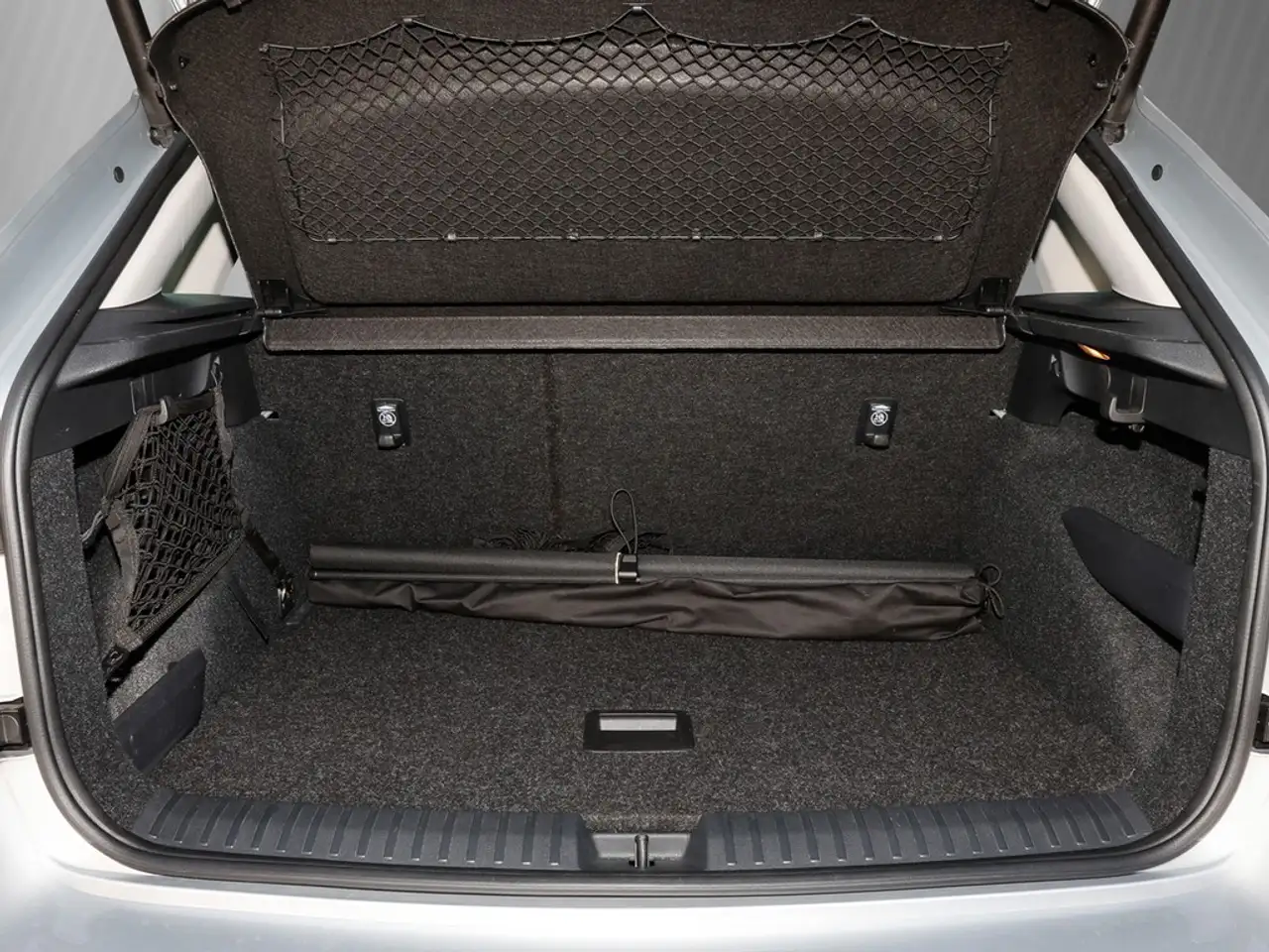 Skoda Kamiq 1.0 TSI Tour Navi Virtual Kamera SitzH, миниатюра 6