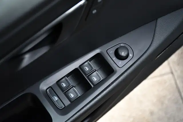 Seat Leon Leon view 7