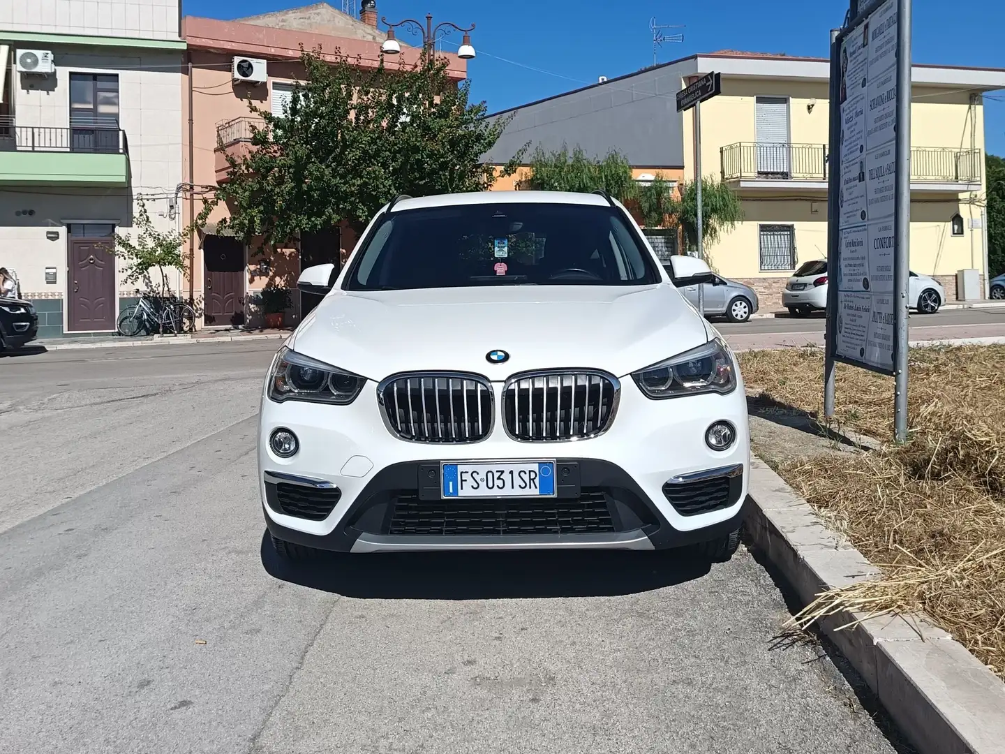 BMW X1 X1 sdrive20d Business auto Fehér - 1