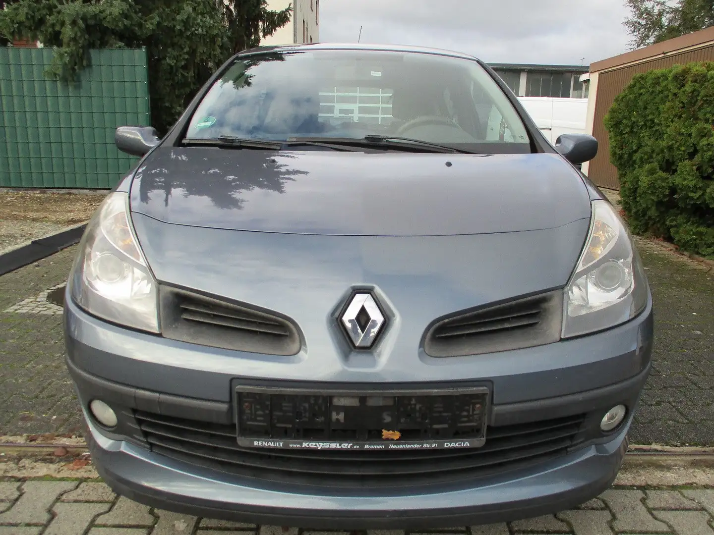 Renault Clio III Edition Dynamique*Klima*Alu* Grau - 1