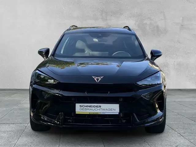 Cupra Formentor view 8