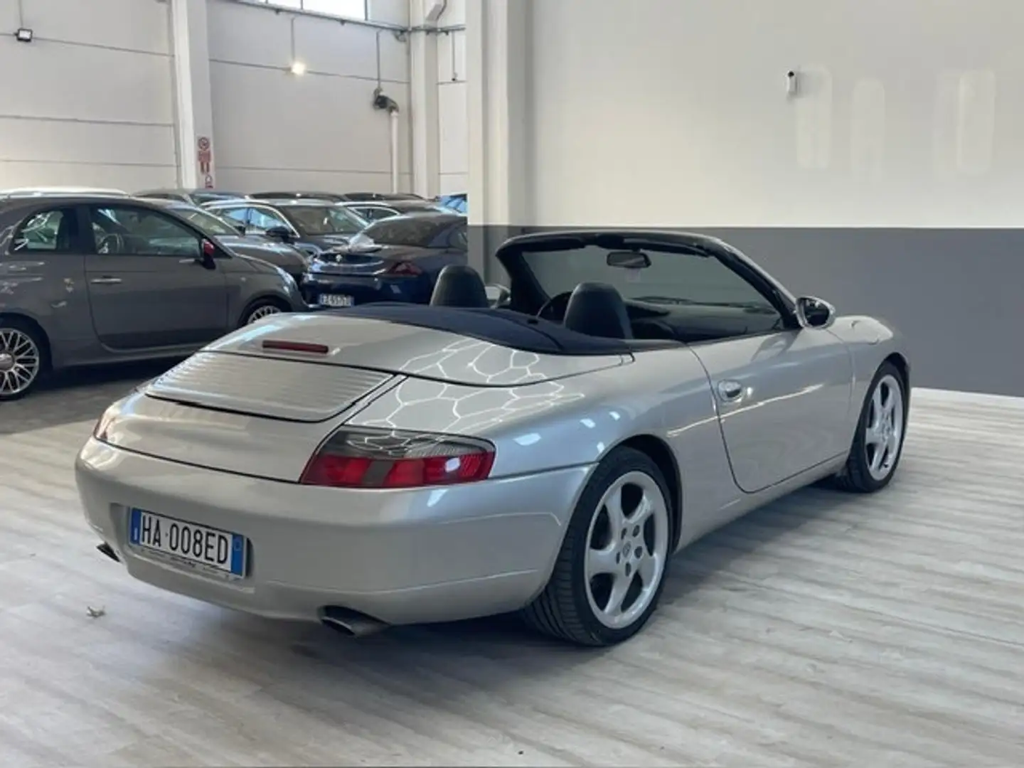 Porsche 996 Carrera cat Cabriolet Stříbrná - 2