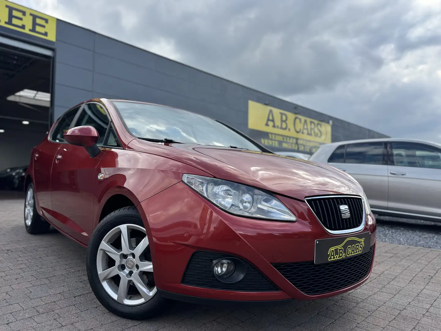 SEAT Ibiza 1.4 TDi *GARANTIE 12MOIS*CARNET FULL* Rouge - 1