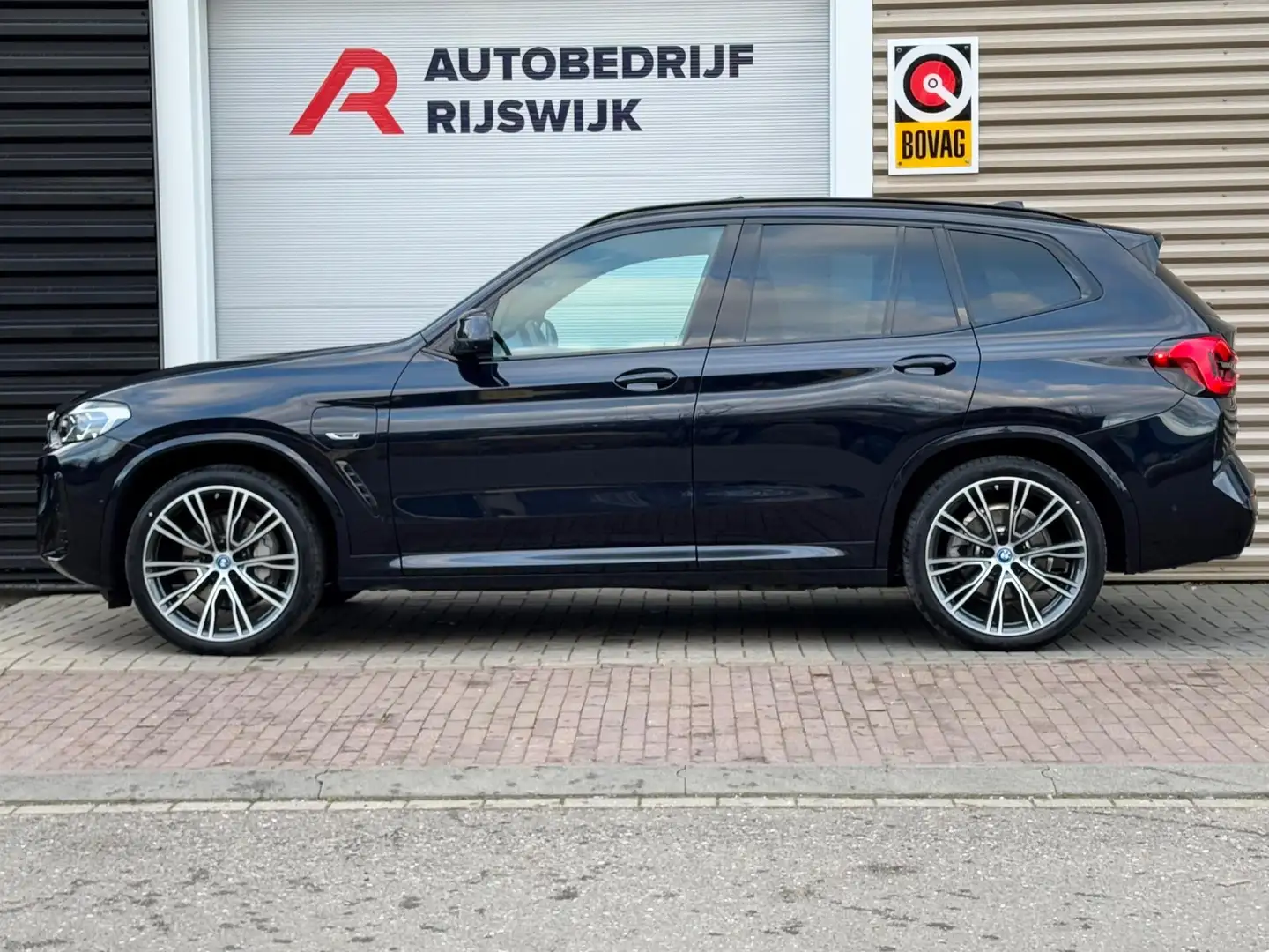 BMW X3 XDrive30e High Executive Laser/Memory/360/Pano Nero - 2