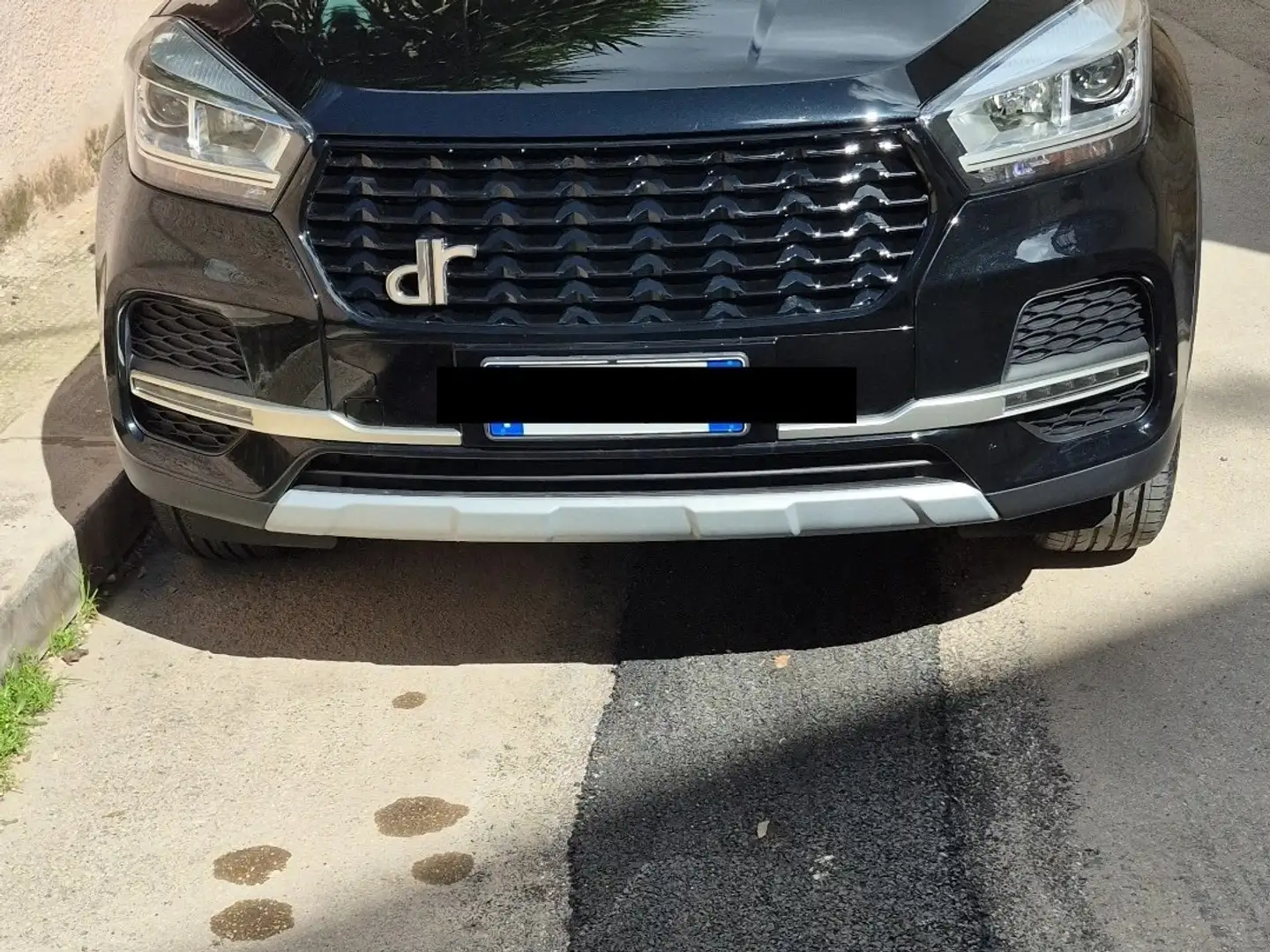 DR Automobiles DR4.0 Negro - 1