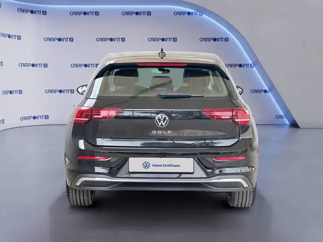 Volkswagen Golf view 5