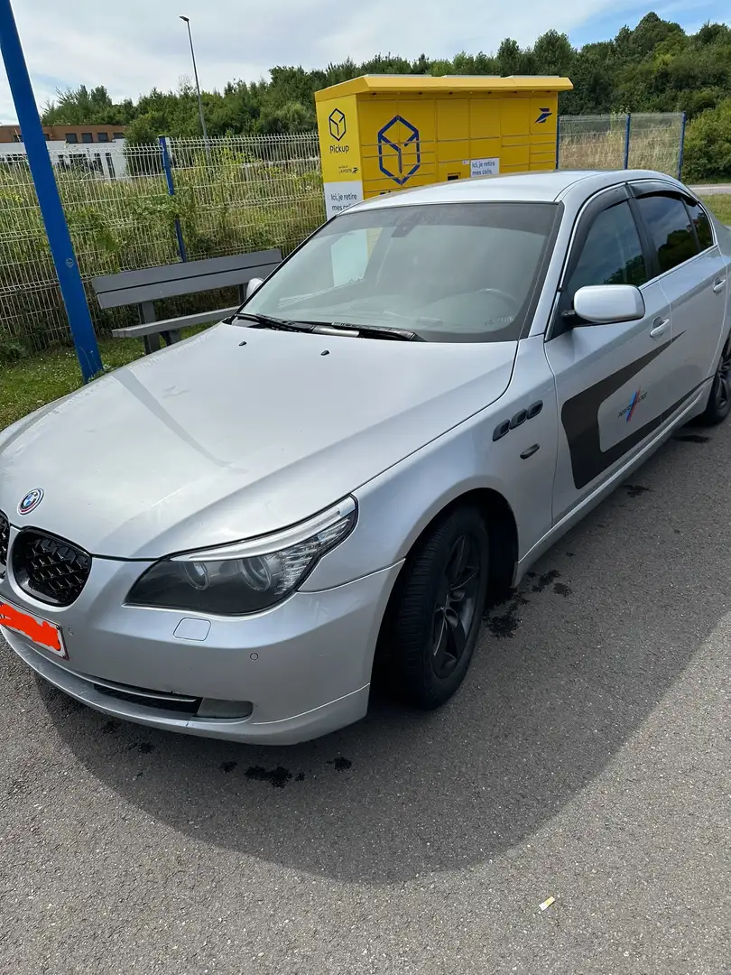 BMW 525 525i - 1