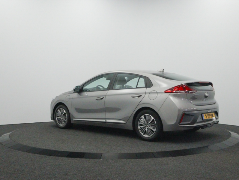 Hyundai IONIQ 1.6 GDi PHEV Comfort | Carplay navigatie | Camera — photo 7