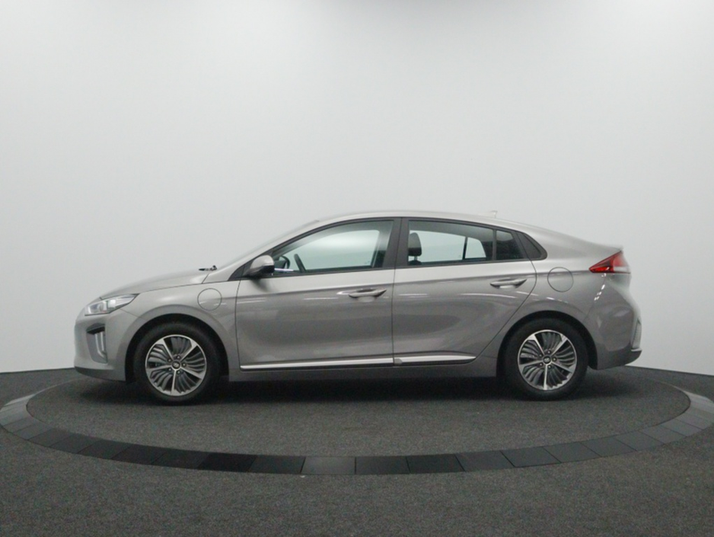 Hyundai IONIQ 1.6 GDi PHEV Comfort | Carplay navigatie | Camera — photo 6
