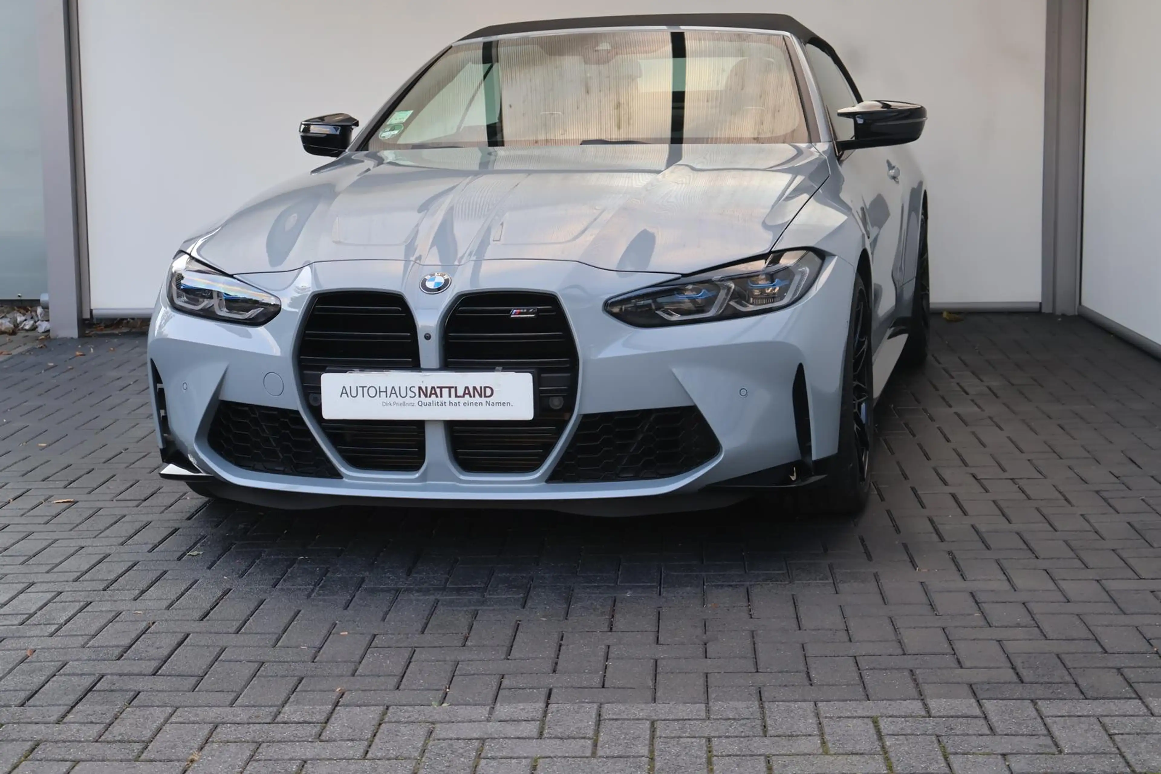 BMW M4 Cabrio xDrive Competition 360° HuD SB Laser — photo 3