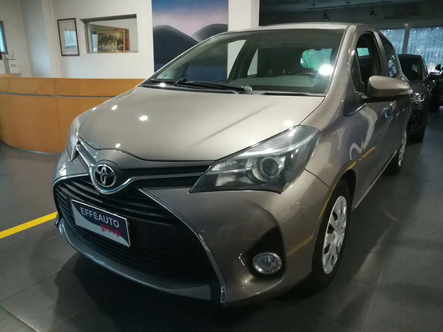 Toyota Yaris III Serie 2015 3p 1.0 Active Grigio - 1