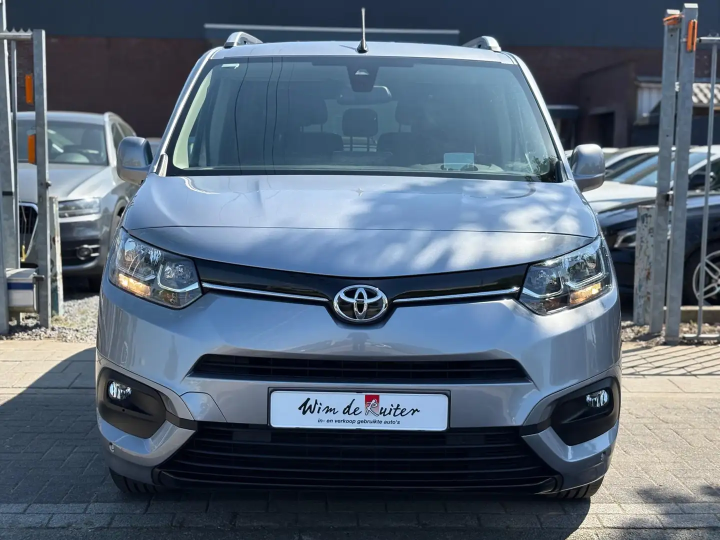 Toyota Proace City Verso 1.2 Turbo | 7 Persoons | Automaat | Navigati Stříbrná - 2