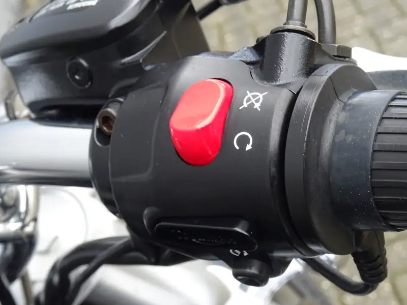 Triumph ROCKET 3 - foto 7