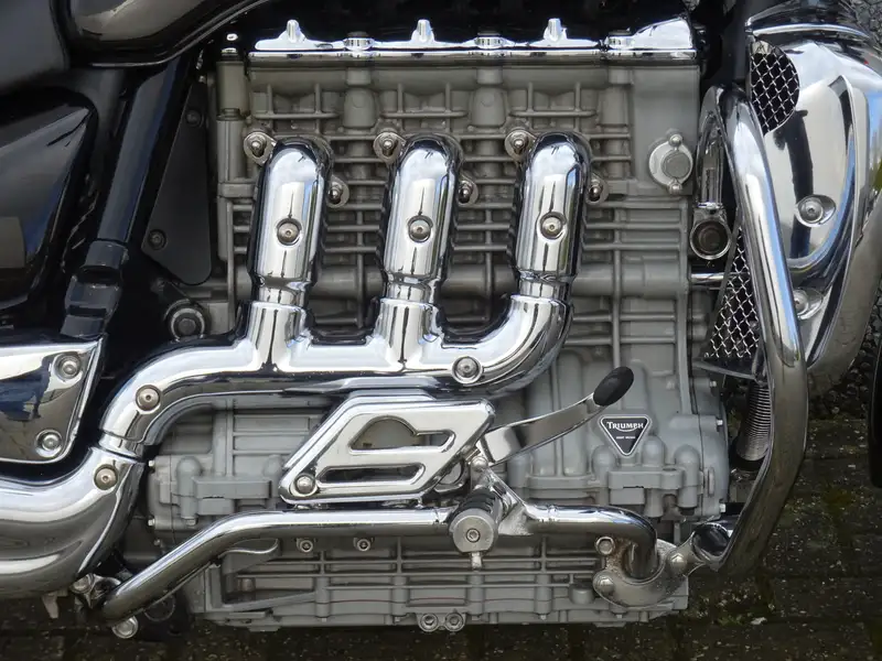 Triumph ROCKET 3 - foto 4