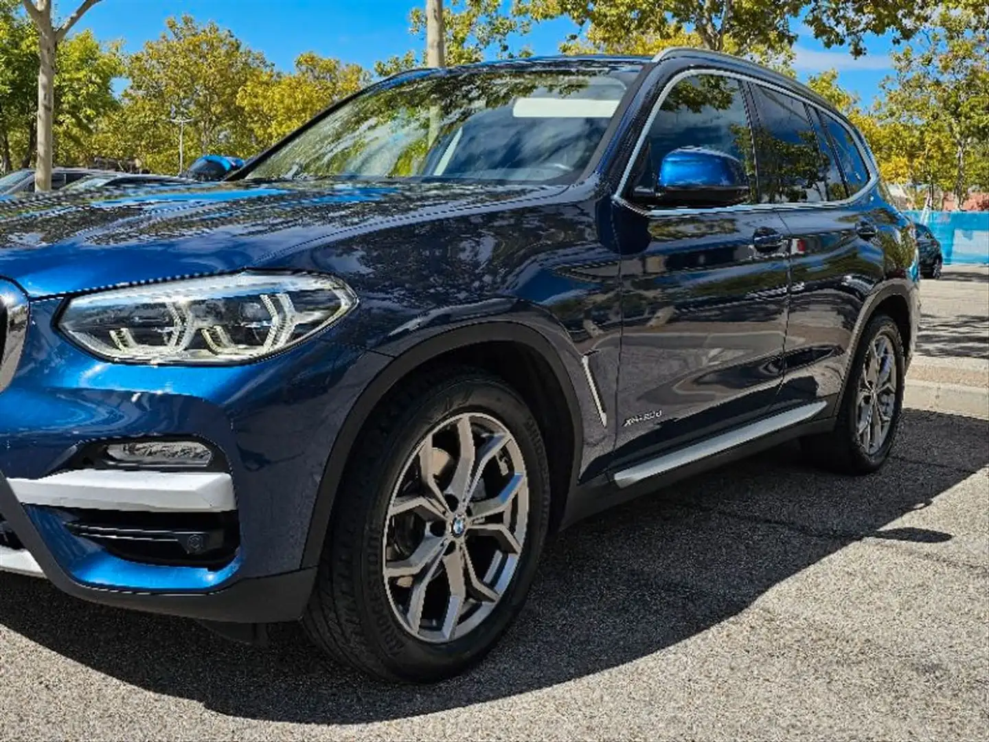 BMW X3 xDrive 20dA Blau - 1