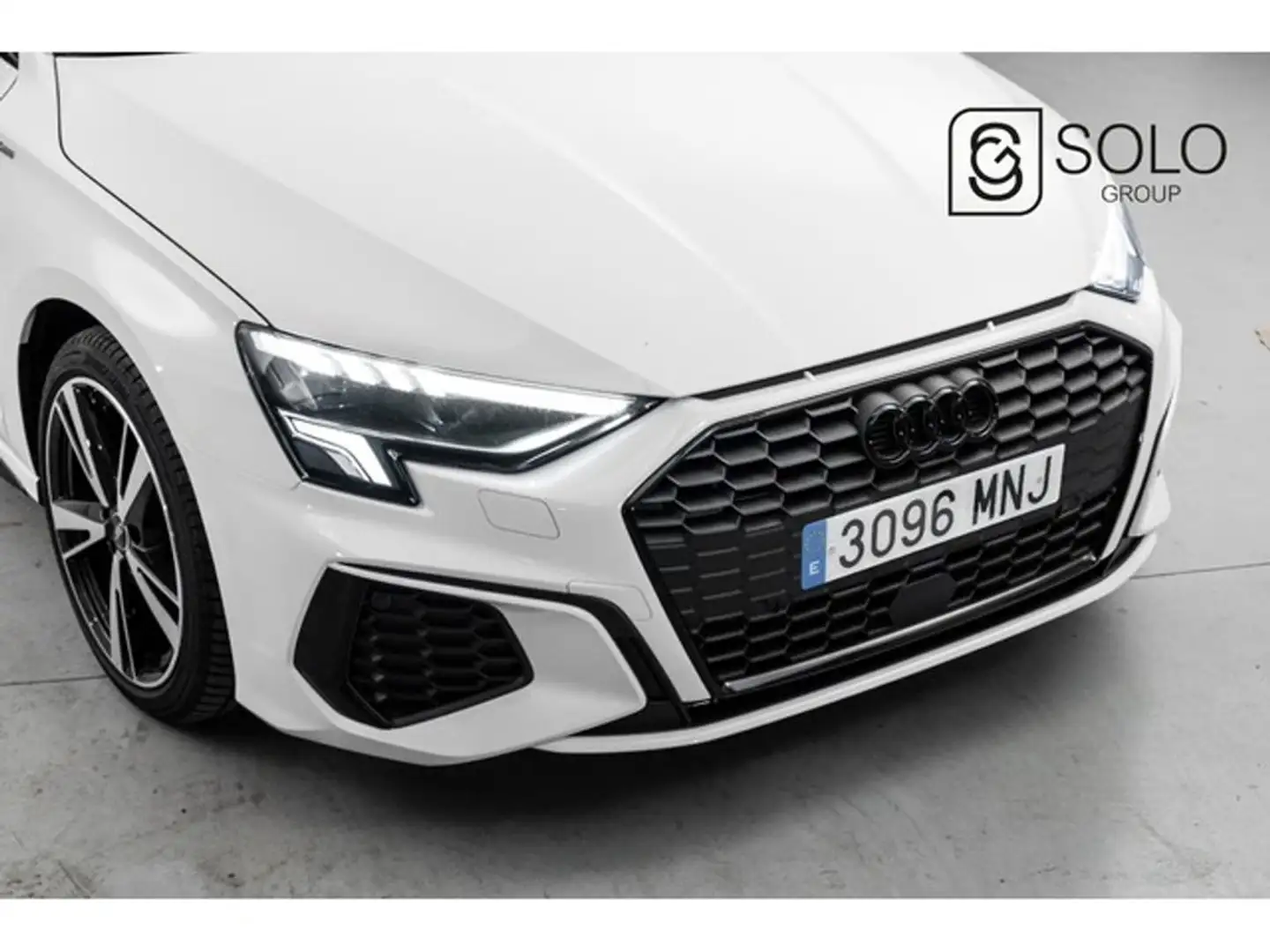 Audi A3 Sportback Black line 30 TFSI 81kW S tron Blanco - 2