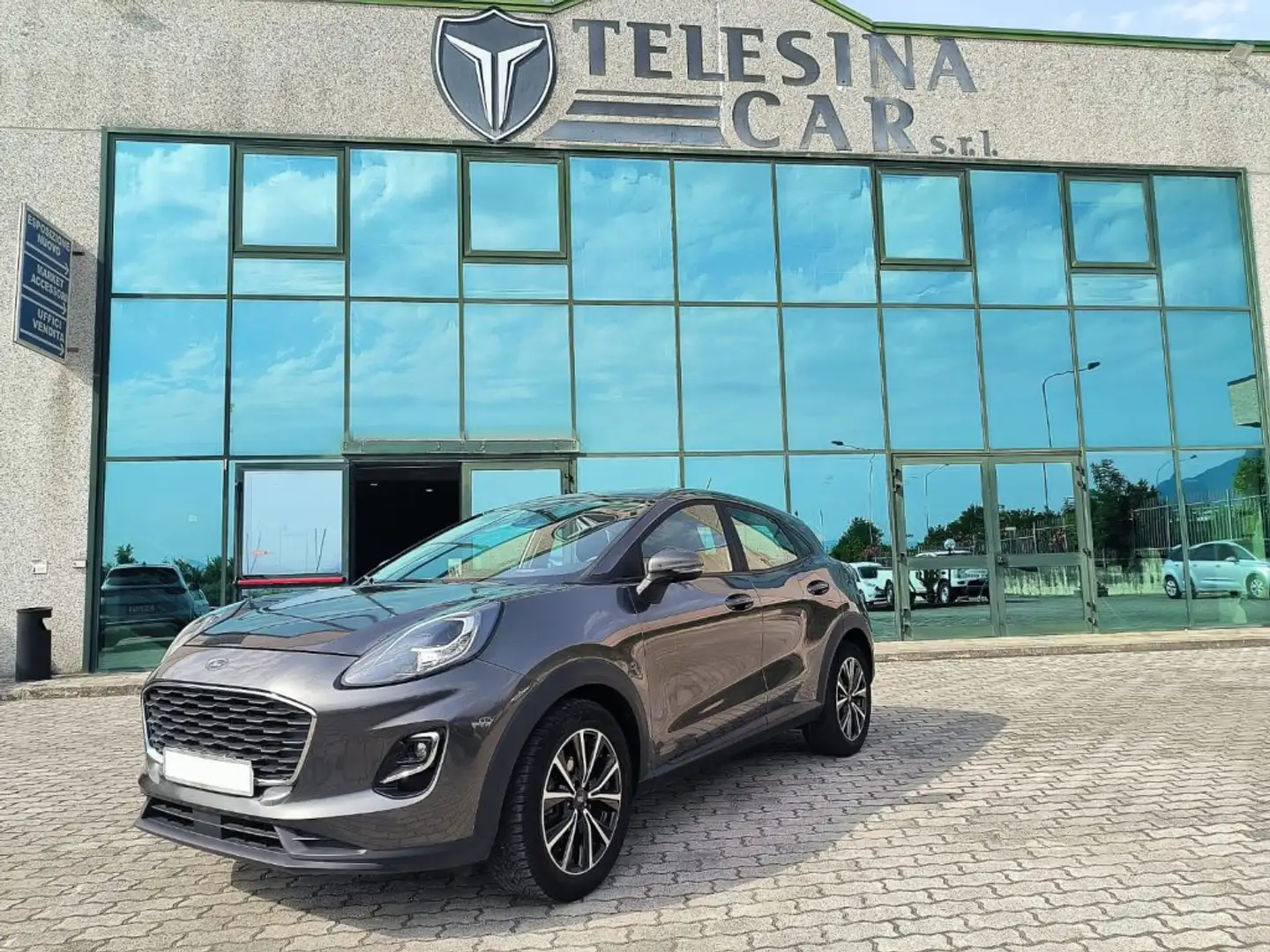 Ford Puma 1.0 EcoBoost 95 CV S&S Connect Grigio - 1