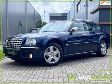 Touring 5.7 V8 HEMI AWD | Leder | Navi | Clima | 3