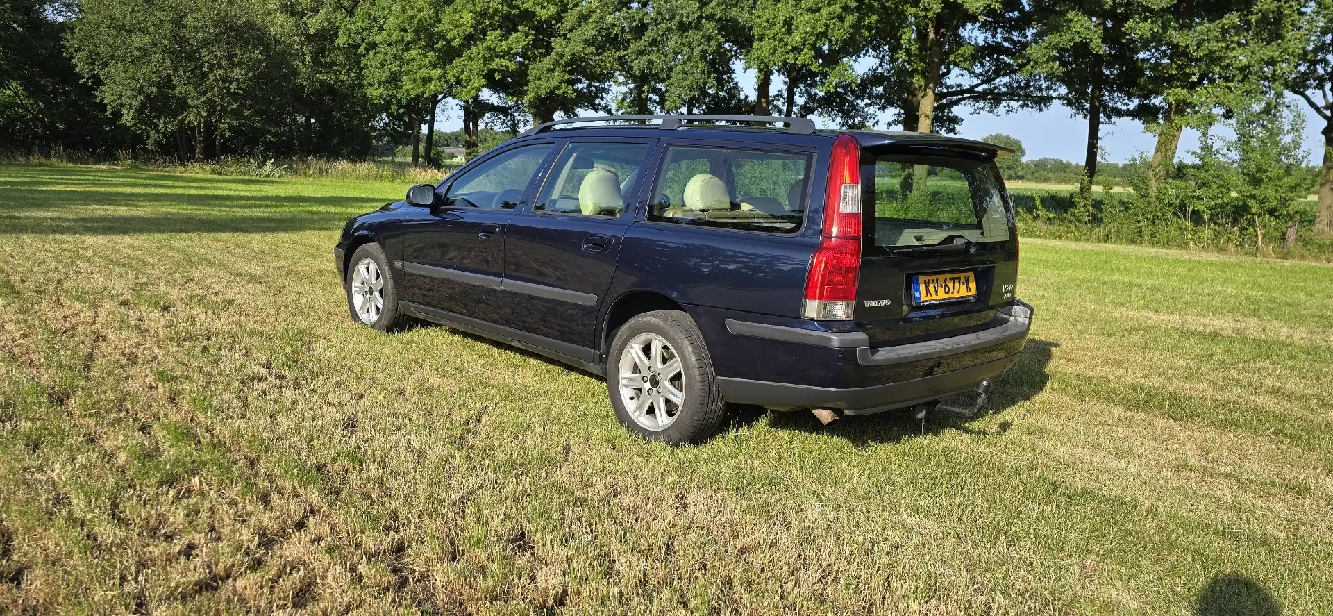Volvo V70 2.4T AWD Bleu - 2