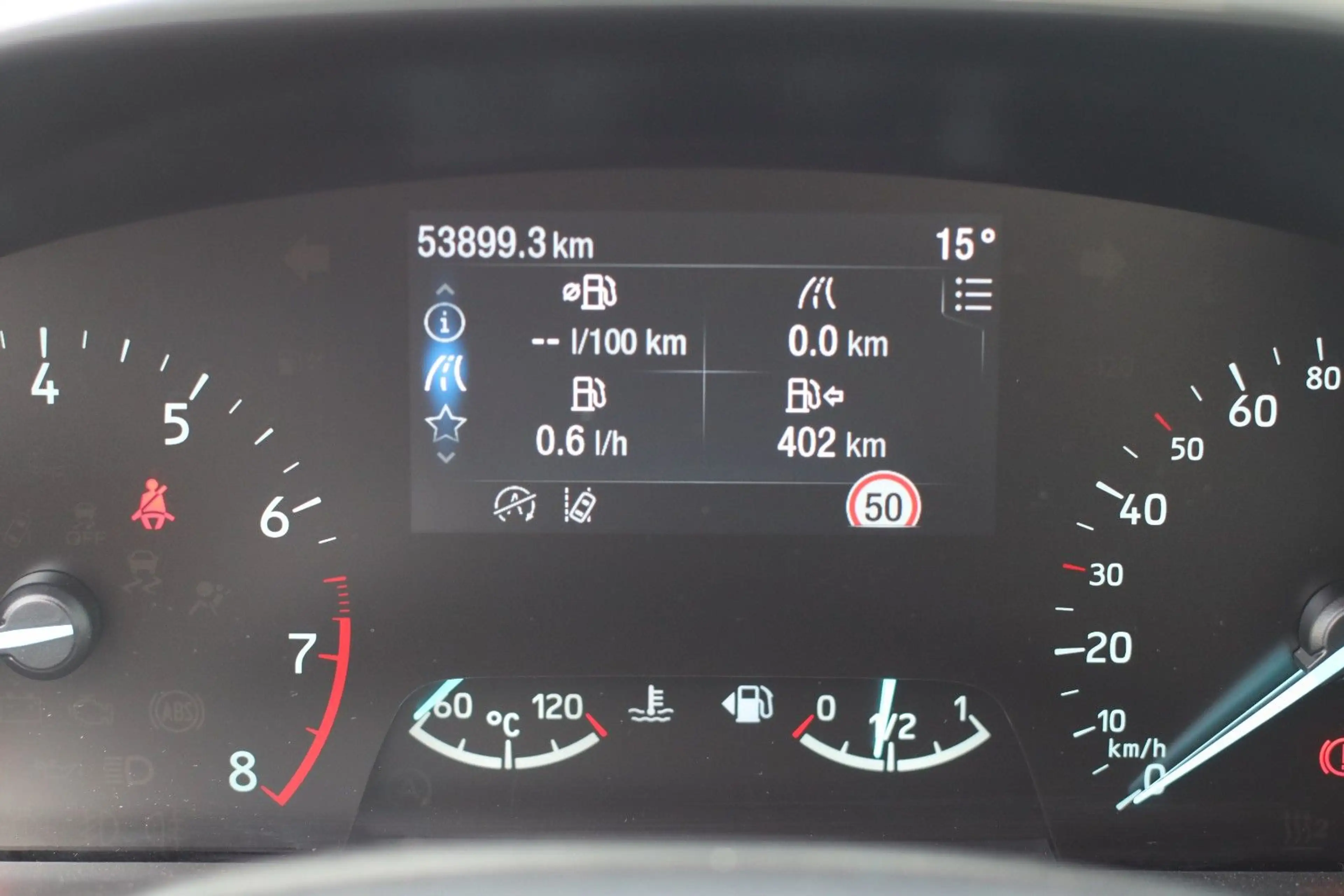 Ford Focus Turnier Titanium — photo 14