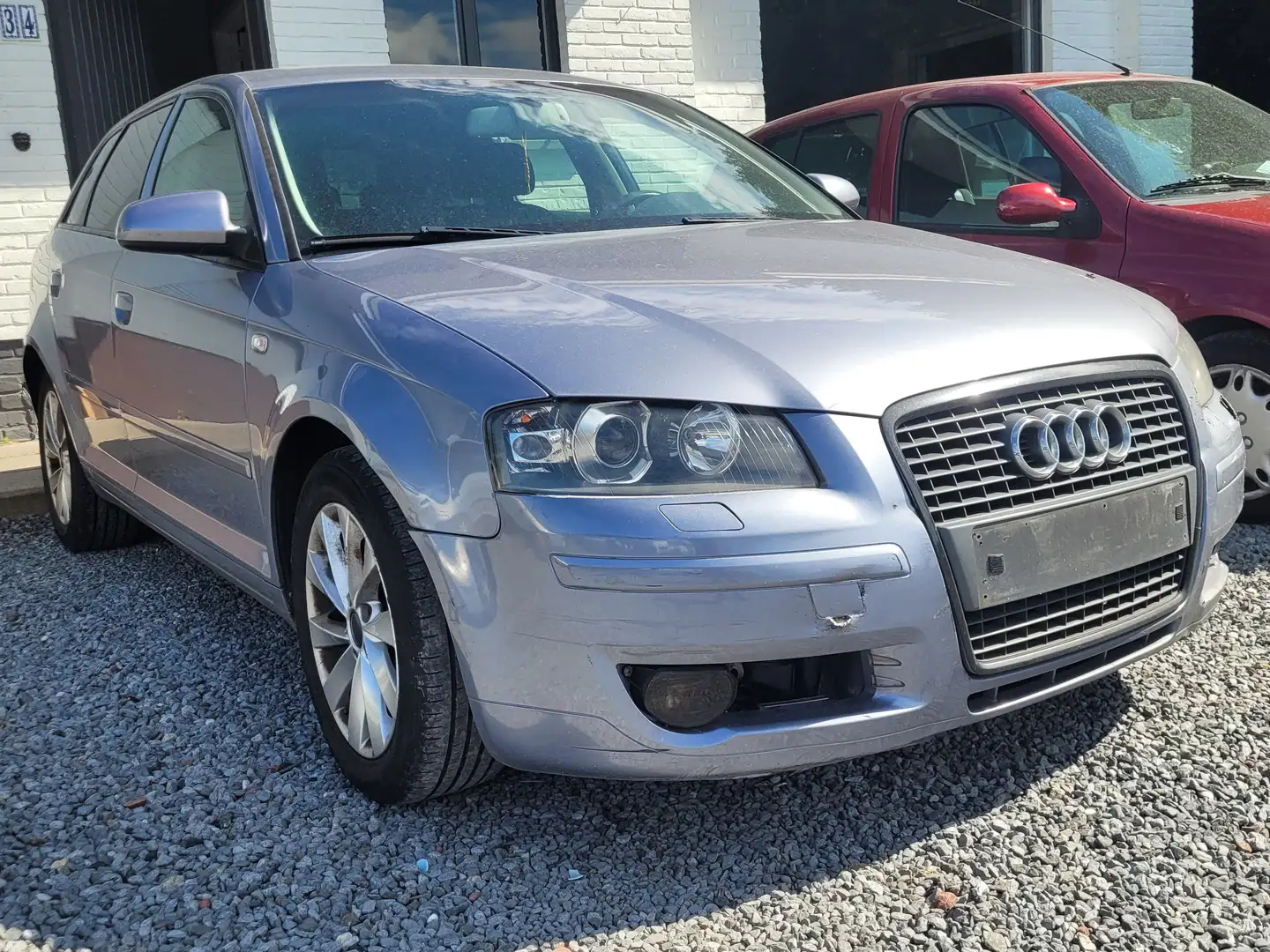 Audi A3 1.6i AIRCO LEDER PDC euro 4 2005 !!!EERST LEZEN !! Grijs - 1