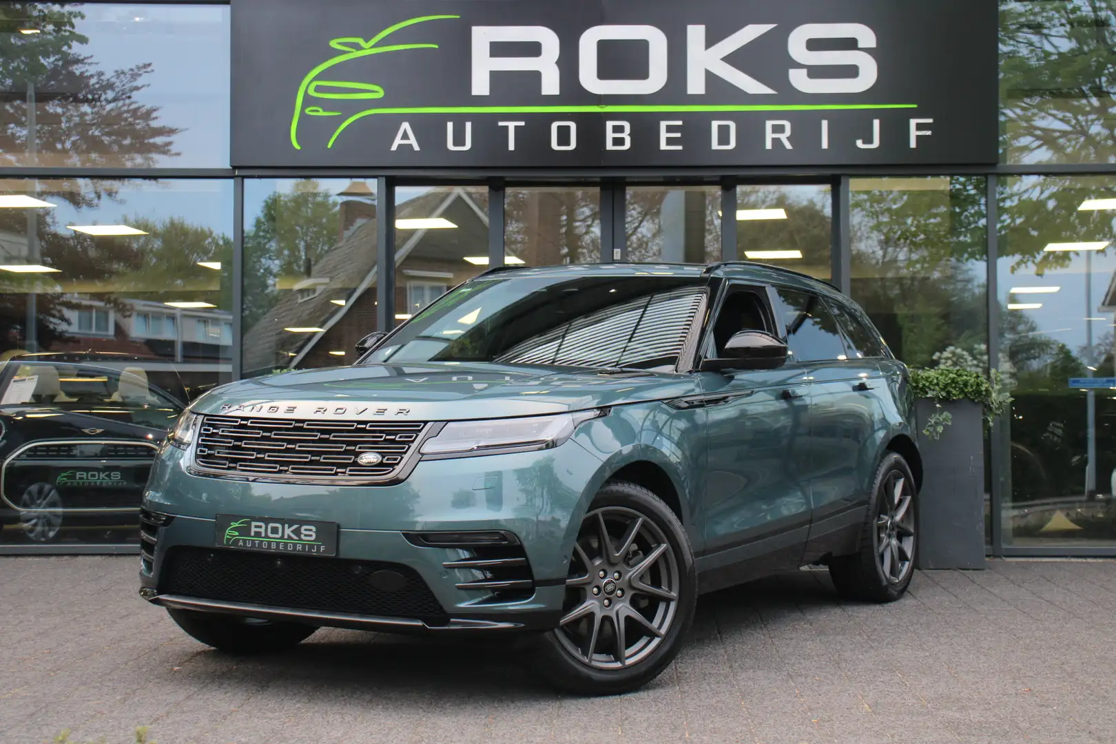 land rover velar