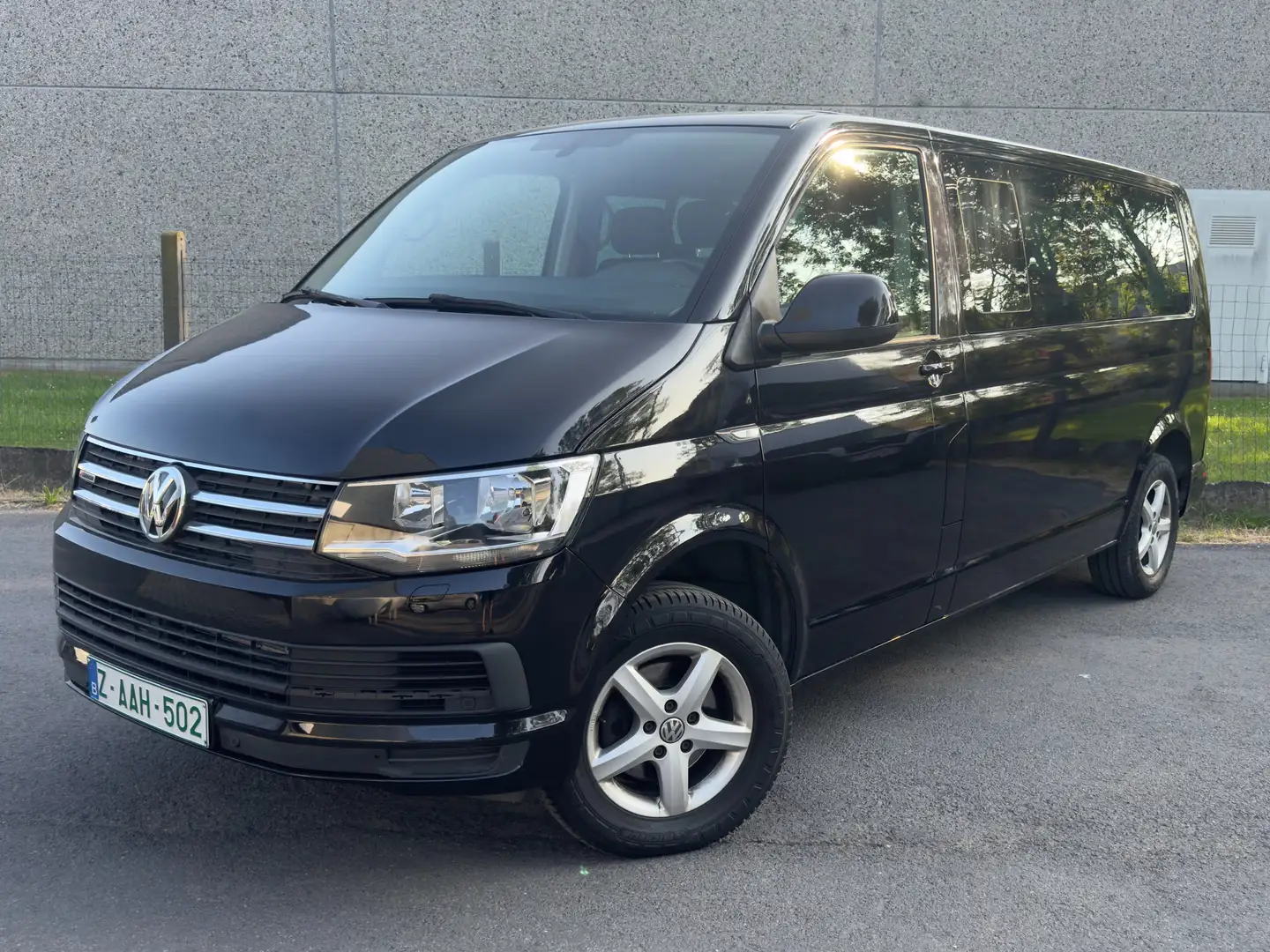 Volkswagen T6 Caravelle 2.0 TDi 4Motion / 1 Jaar Garantie / Adaptieve CC Black - 2