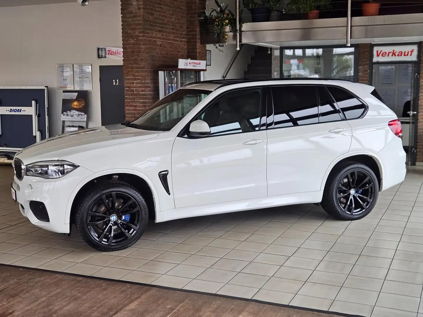 BMW X5 30d M-Paket *Durchgehend Scheckheftgepflegt,7Sitz* Weiß - 2