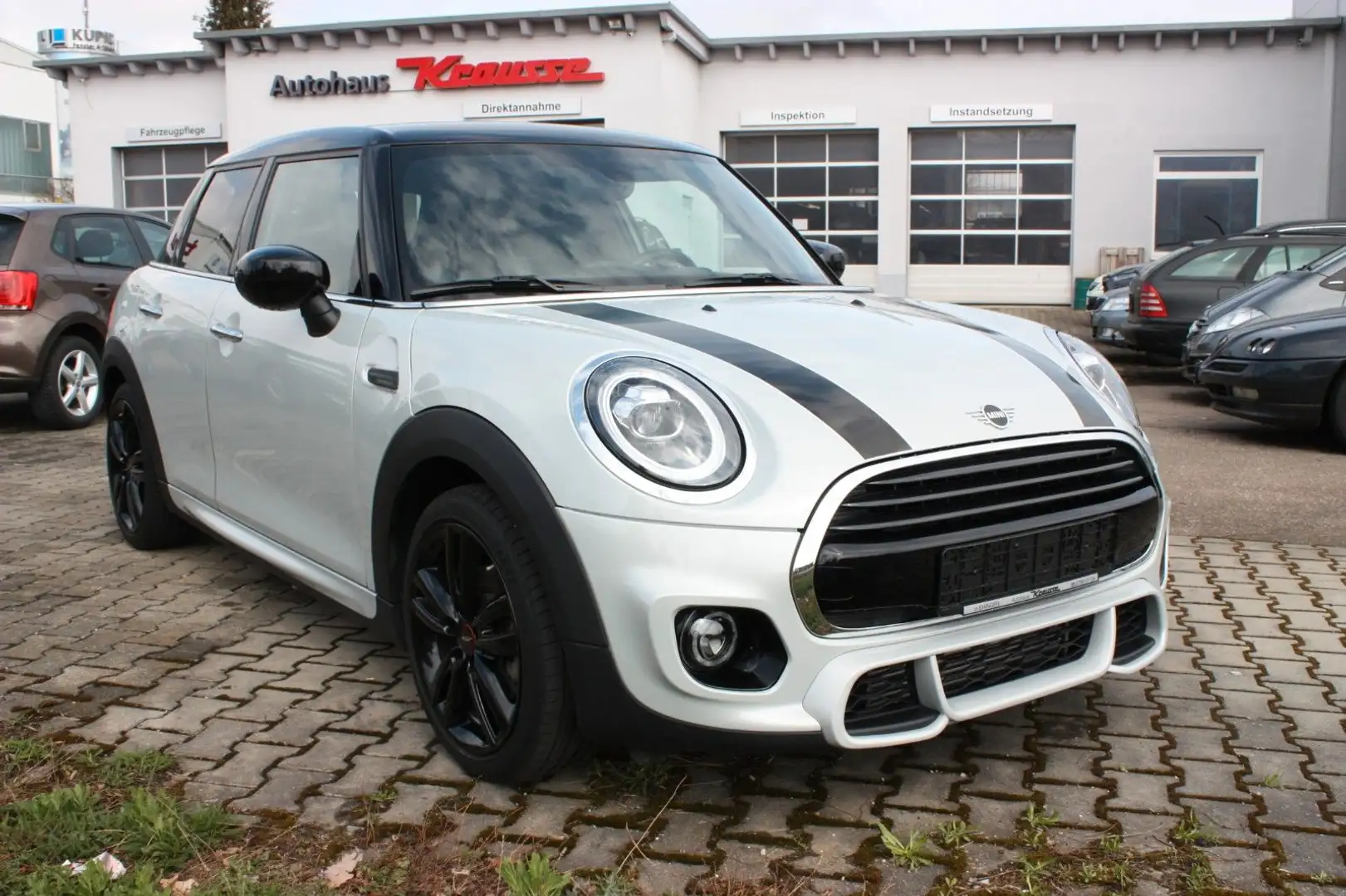 MINI John Cooper Works 1.5 John Cooper Works Trim 5 türig Blanc - 1