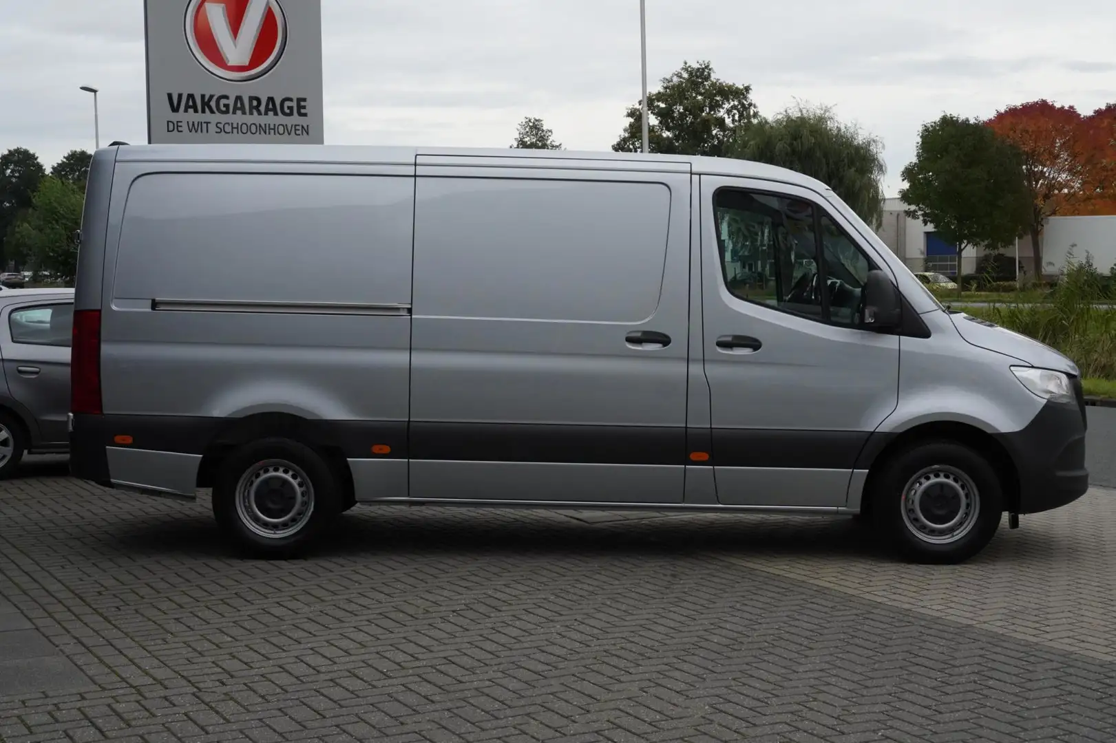 Mercedes-Benz Sprinter 315 1.9 CDI L2 Pro (MODELJAAR 2025) Grigio - 2