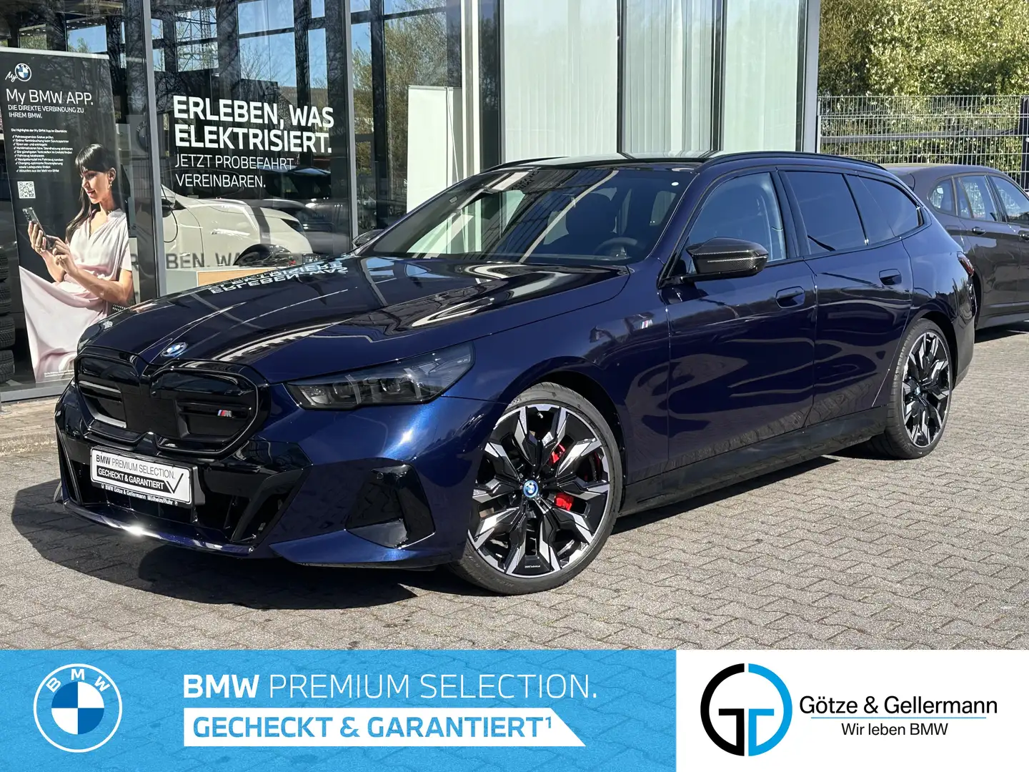 BMW i5 M60 xDrive Touring M Sport PRO Autobahnassistent Modrá - 1