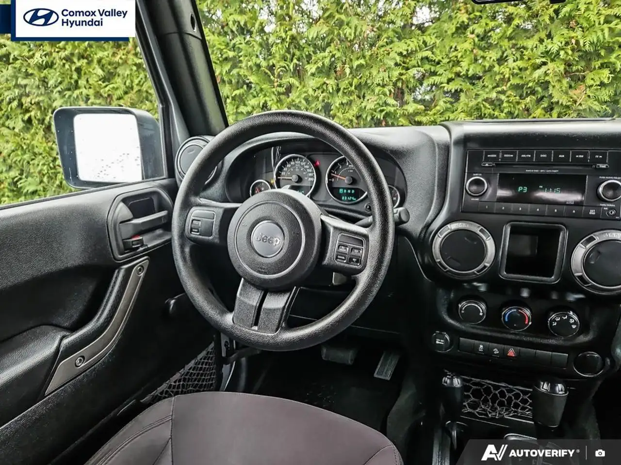 Jeep Wrangler снимка Jeep Wrangler