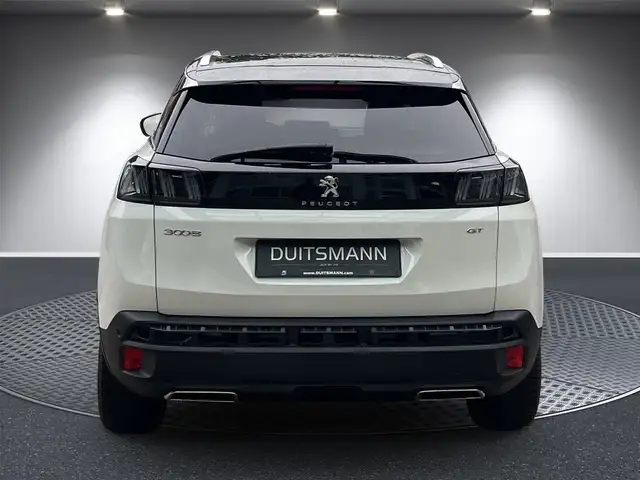 Peugeot 3008 view 4
